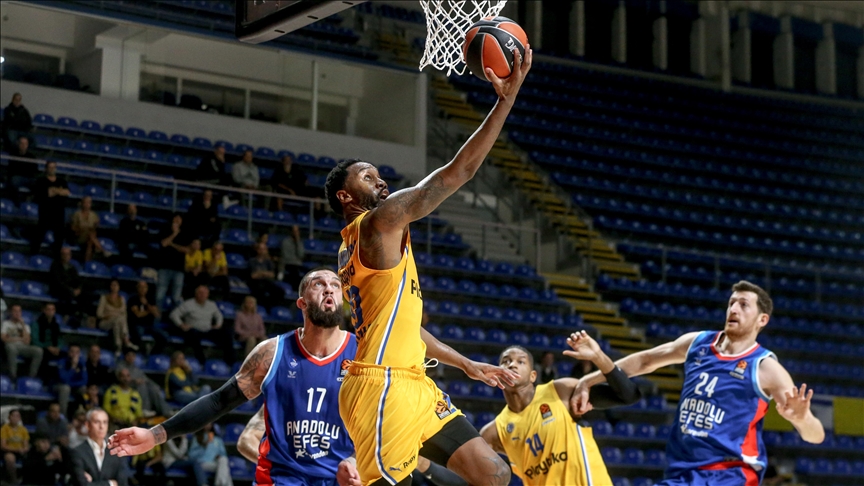 Partizan Mozzart Bet Belgrade beat Maccabi Playtika Tel Aviv 91-79 in EuroLeague Partizan Mozzart Bet Belgrade beat Maccabi Playtika Tel Aviv 91-79 in EuroLeague
