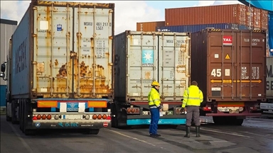 Greek dockworkers block ammunition shipment to Israel