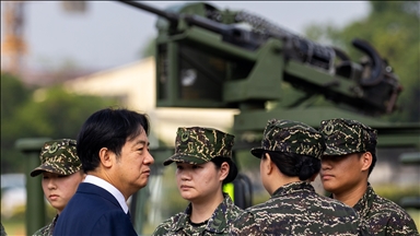 Taiwanese president praises combat forces for response to Chinese drills