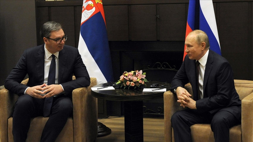 Serbian, Russian presidents hold phone talk on energy, bilateral ties