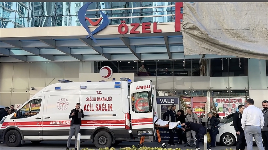 "Yenidoğan çetesi" soruşturmasında ruhsatı iptal edilen hastanelerdeki hizmetlere son verildi