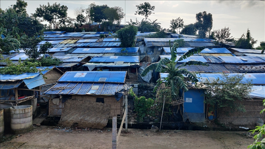 3 of Rohingya family shot dead by rivals in Bangladesh camp