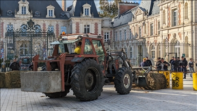 French farmers in Strasbourg protest against road taxes for heavy trucks