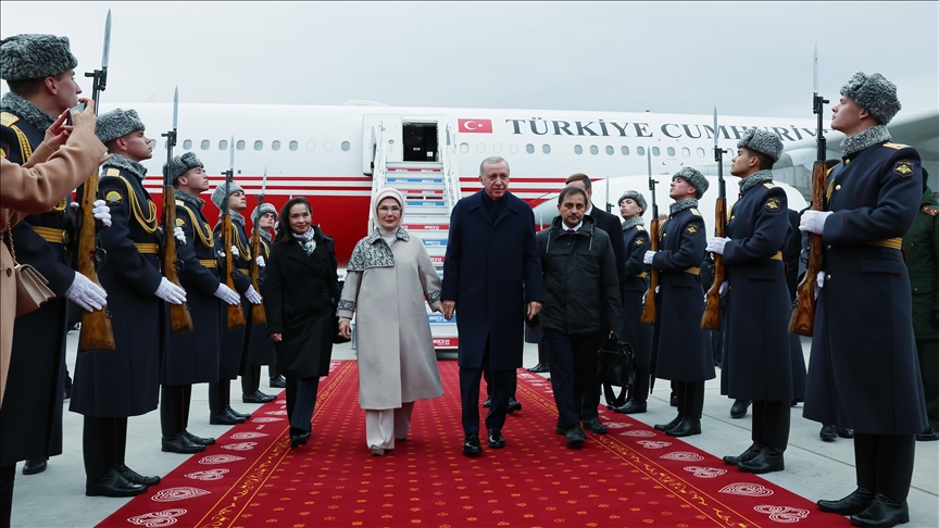 أردوغان يصل قازان للمشاركة في قمة بريكس