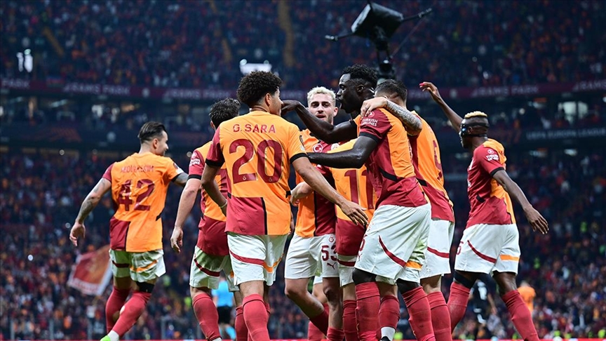 Galatasaray ikinci yarısında "Kabus" gördüğü Elfsborg maçını 4-3 kazandı