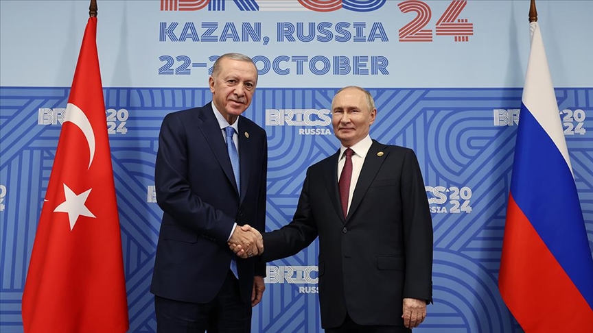 Cumhurbaşkanı Erdoğan, Rusya Devlet Başkanı Putin ile bir araya geldi