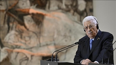 Palestinian President Abbas discusses Gaza cease-fire efforts with Egypt's Sisi