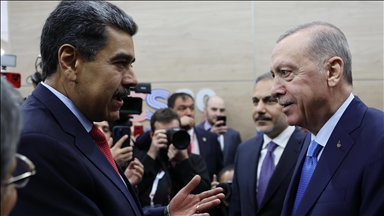 Turkish president meets Venezuelan counterpart in Russia