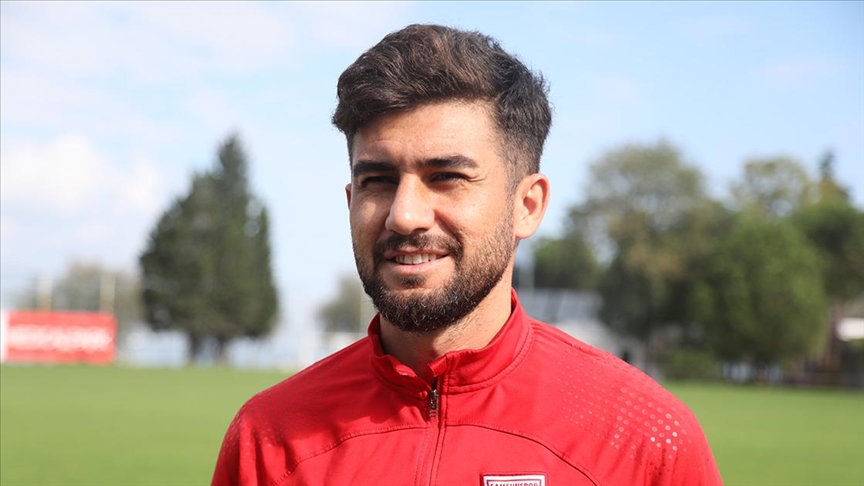 Samsunspor'un tecrübeli oyuncusu Soner Aydoğdu, transfer yasağını avantaja çevirdiklerini söyledi