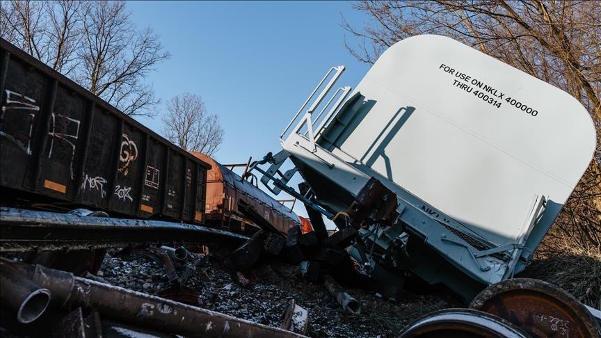 1 killed, several injured in Norway train derailment