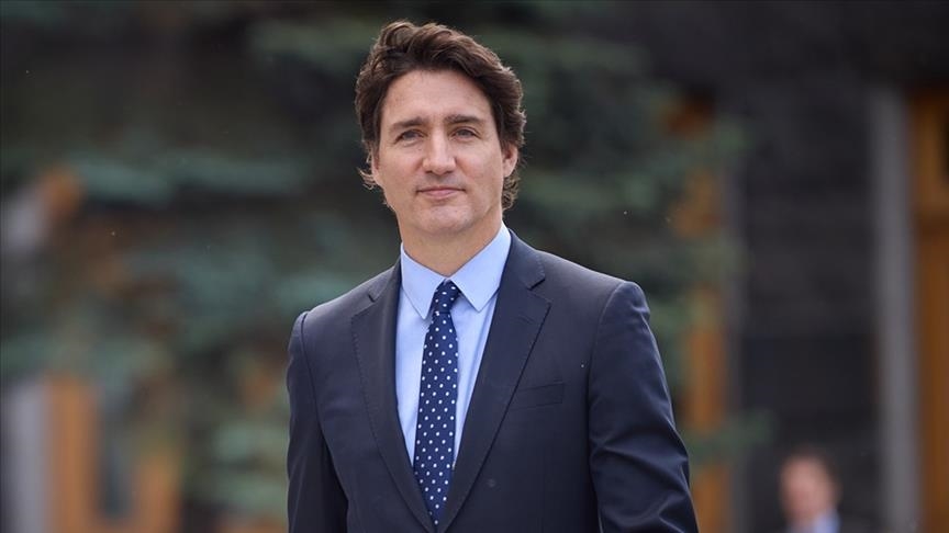 Kanada'da istifası istenen Başbakan Trudeau, gelecek seçimlerde yarışacağını duyurdu