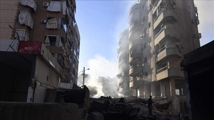 Israeli strike targets hotel housing journalists south of Beirut, killing 3