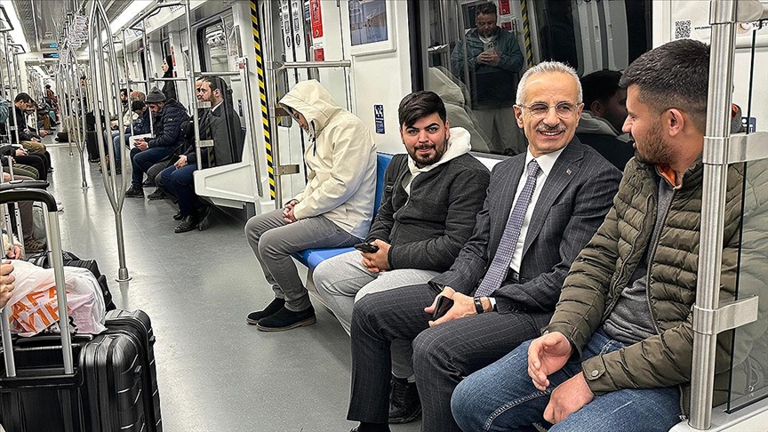 Gayrettepe-İstanbul Havalimanı-Arnavutköy metro hattında yolcu rekoru