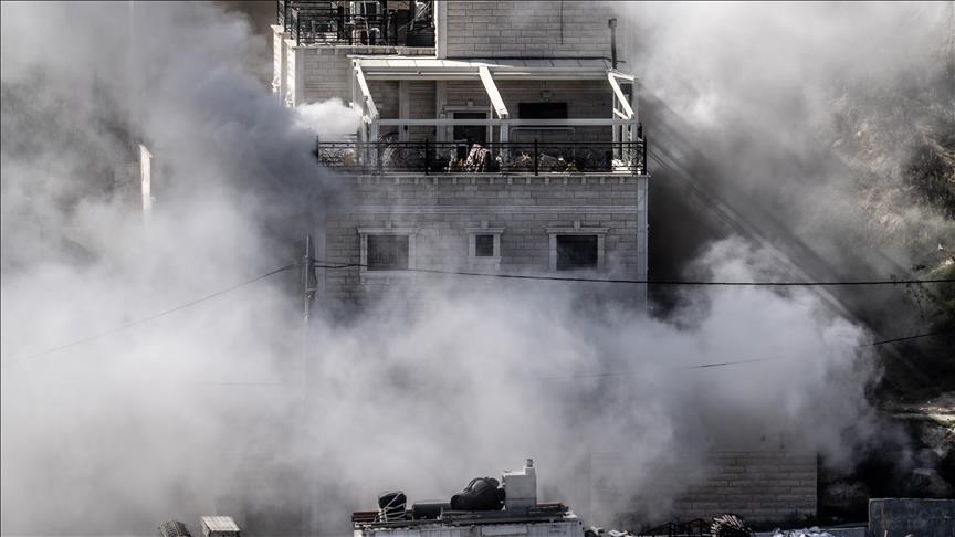 Israeli army continues to blow up Palestinian homes in northern Gaza amid deadly onslaught