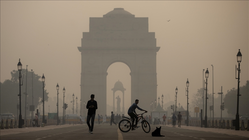 Hindistan'ın başkenti Yeni Delhi'de hava kalitesi kötüleşiyor