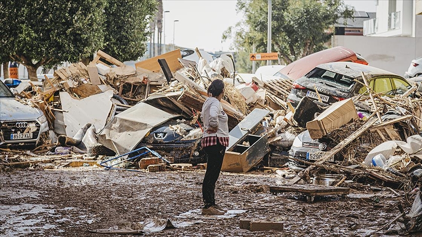 İspanya'da sel felaketinde ölenlerin sayısı 158'e yükseldi