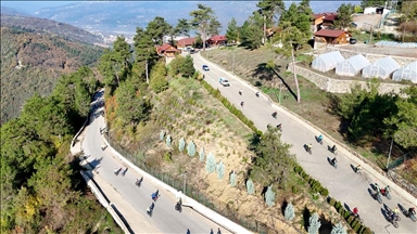 Bisiklet tutkunları Karabük'te sonbaharın renkleri arasında pedal çevirecek