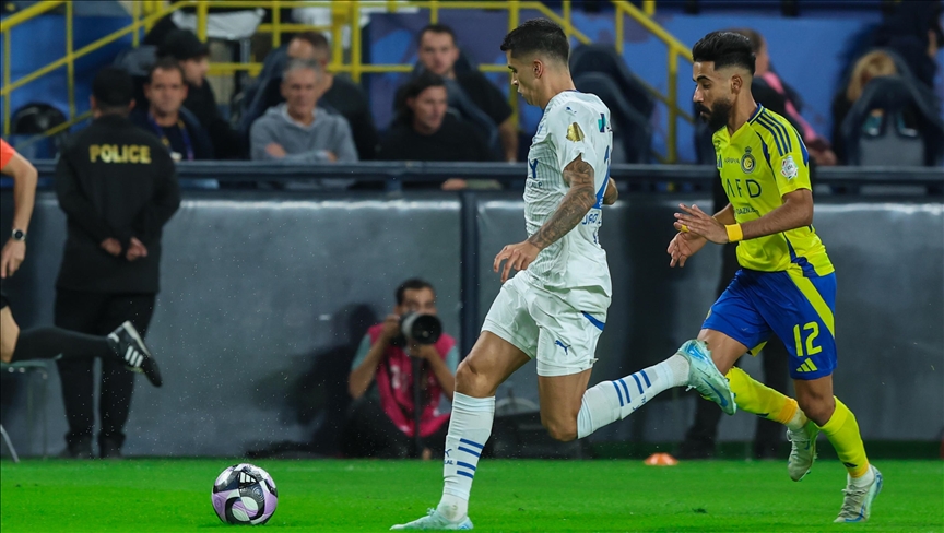 قدم.. التعادل يحسم "ديربي الرياض" بين النصر والهلال