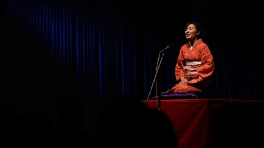 Japon geleneksel sahne gösterisi Rakugo, 400 yıldır sergileniyor