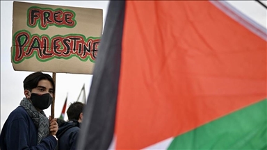 Pro-Palestine activists remove busts of Israel's 1st president in move 'to mark Balfour day'