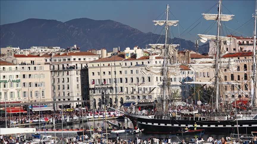 France : Des milliers de Marseillais manifestent "pour la justice et un logement digne"