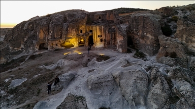 "Tokat misterioze” të Frigjisë së lashtë tërheqin vëmendjen me pamjen natyrore muzeore