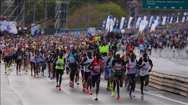 Održan 46. Istanbulski maraton: Počeo na azijskoj, završio na evropskoj strani