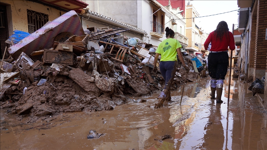 Spain's flood-hit Valencia seeks €31.4B in recovery aid