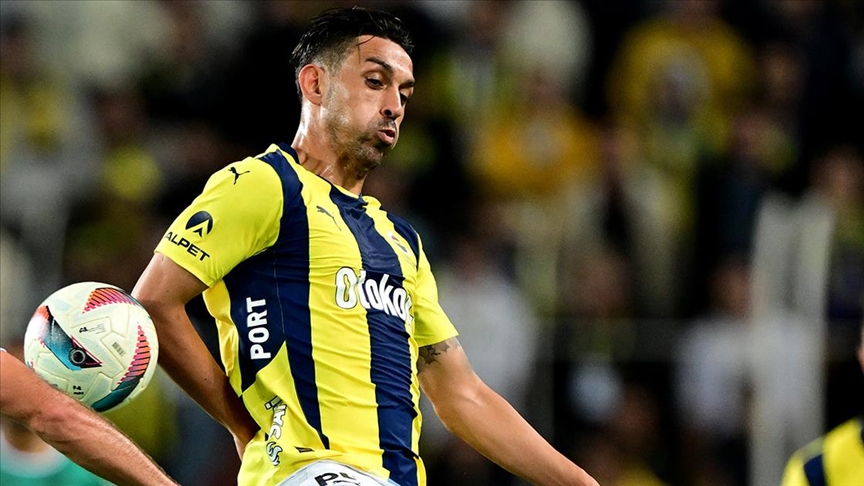 Fenerbahçeli futbolcu İrfan Can Kahveci'nin adalesinde kısmi yırtık tespit edildi