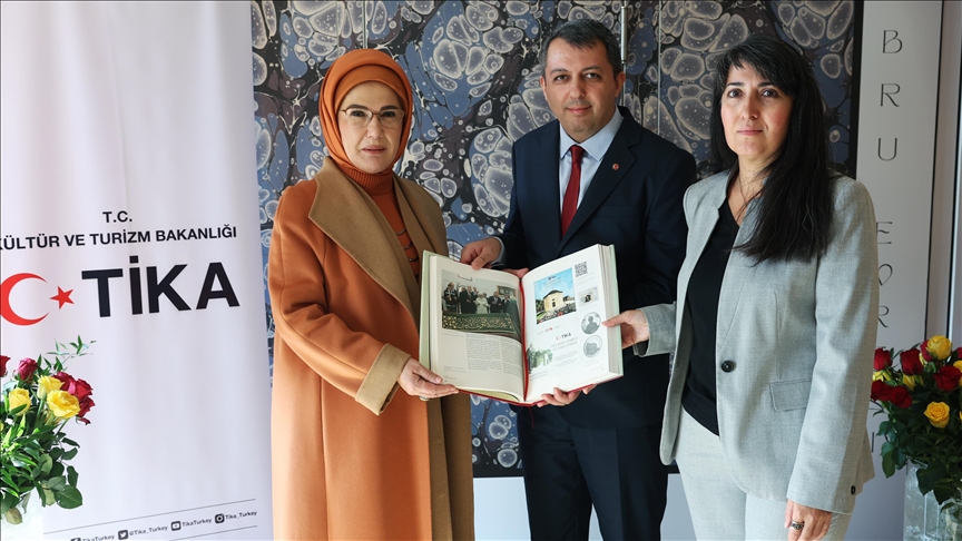 Turkish first lady attends book promotion about Gul Baba and Spiritual Heritage of Ottoman Hungary