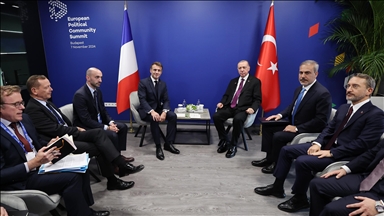 Erdoğan-Macron: Türkiye kërkon anëtarësim e plotë në BE