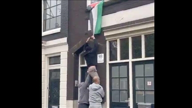 Israeli hooligans target Palestinian symbols, stirring tension in Amsterdam: Reports