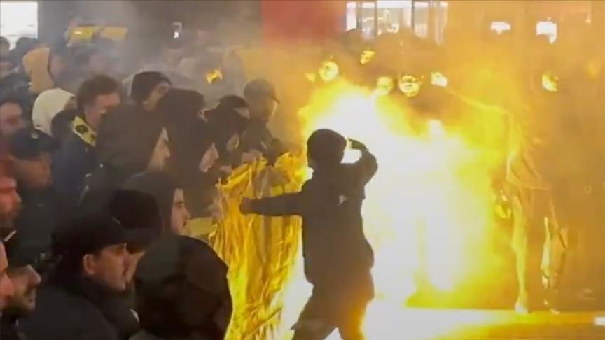 US, Canadian Muslim groups lament lack of acknowledgment by leaders, media of anti-Arab violence in Amsterdam US, Canadian Muslim groups lament lack of acknowledgment by leaders, media of anti-Arab violence in Amsterdam