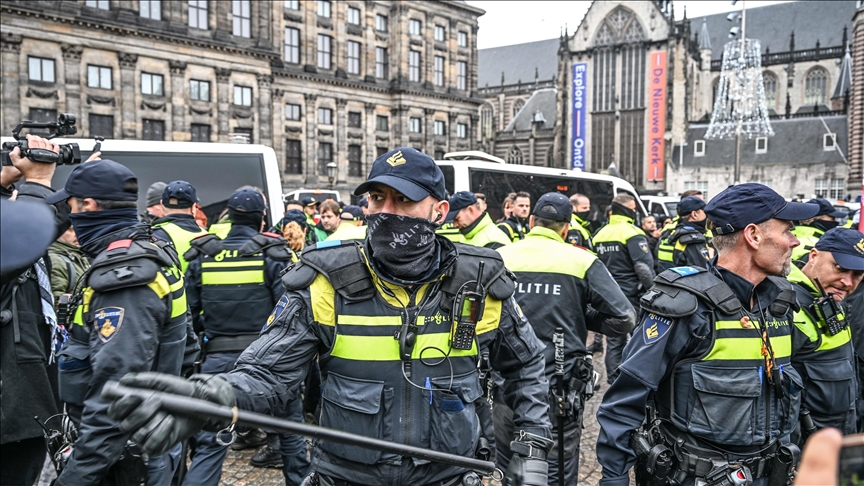 Dutch police detain pro-Palestinian protesters in Amsterdam