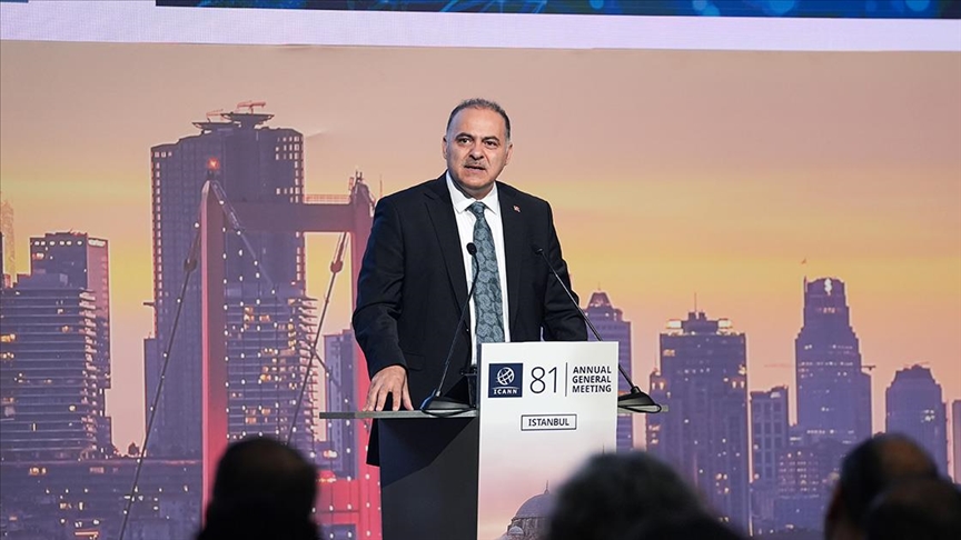Küresel internet alan adı pazarının yöneticileri İstanbul'da buluştu  