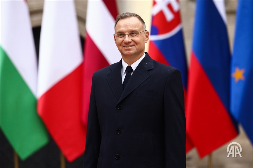 Polish president says Europe must depend on US help for its security