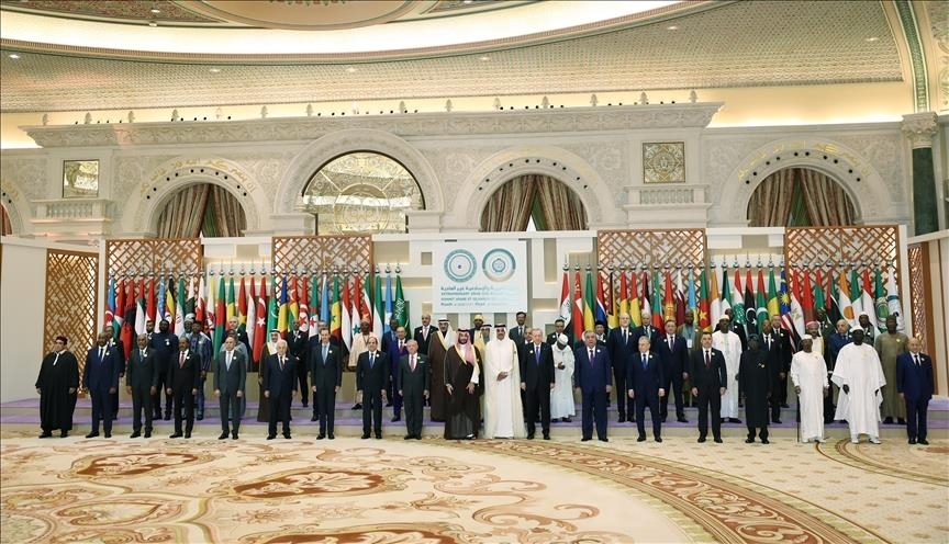 Riyad : Les dirigeants des États arabes appellent à la fin du génocide israélien à Gaza et au Liban