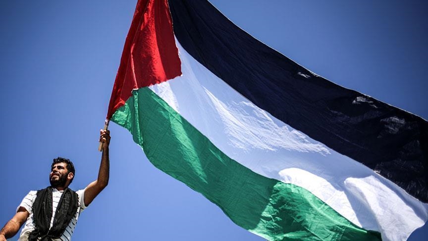 فرنسا تحظر رفع العلم الفلسطيني في مباراتها مع إسرائيل
