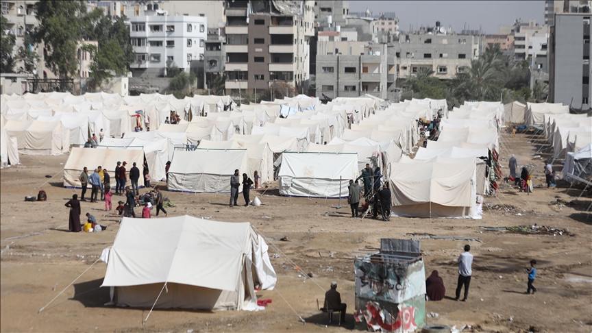 Hundreds forced to flee Beit Hanoun amid Israeli onslaught in northern Gaza