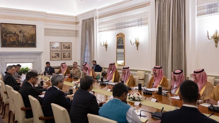 اتفاق تعاون سعودي هندي في مجالات بينها الدفاع والسياسة