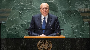 Lebanese premier, UN official discuss de-escalating tensions with Israel