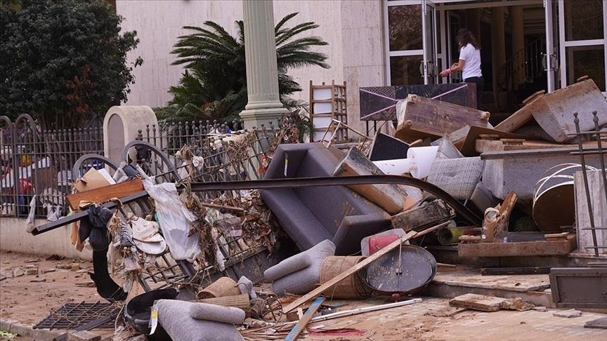 В Валенсии свыше 500 семей остались без жилья