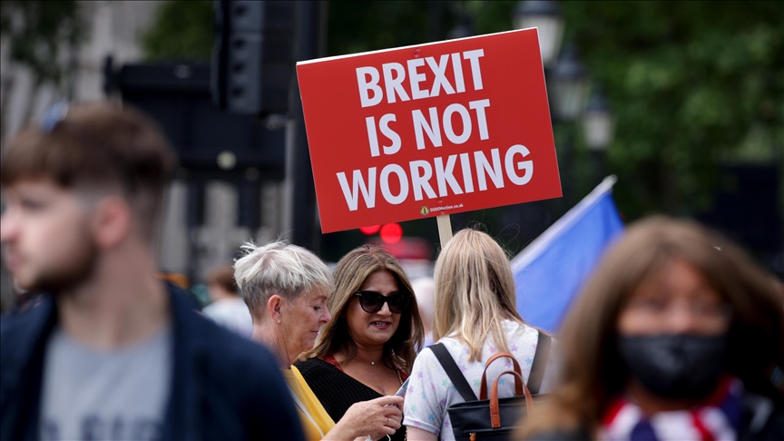 Bank of England governor says Brexit ‘weighed’ on UK economy Bank of England governor says Brexit ‘weighed’ on UK economy