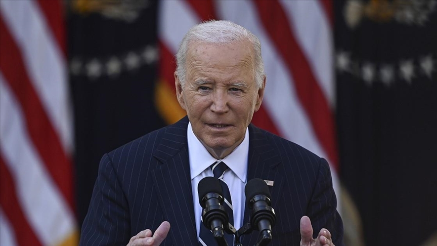 Joe Biden's final South America tour marked by press tensions