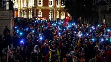 İsrail'in Gazze'deki katliamları İstanbul'da "sesli eylem"le protesto edildi