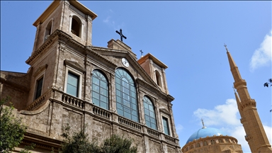 Israeli warplanes target vicinity of 2 churches, hospital in southern Beirut