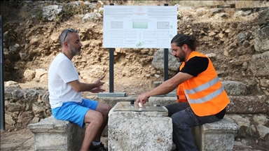 "Roma tavlası" oyunu, Alanya'daki Syedra Antik Kenti'nde yaşatılıyor