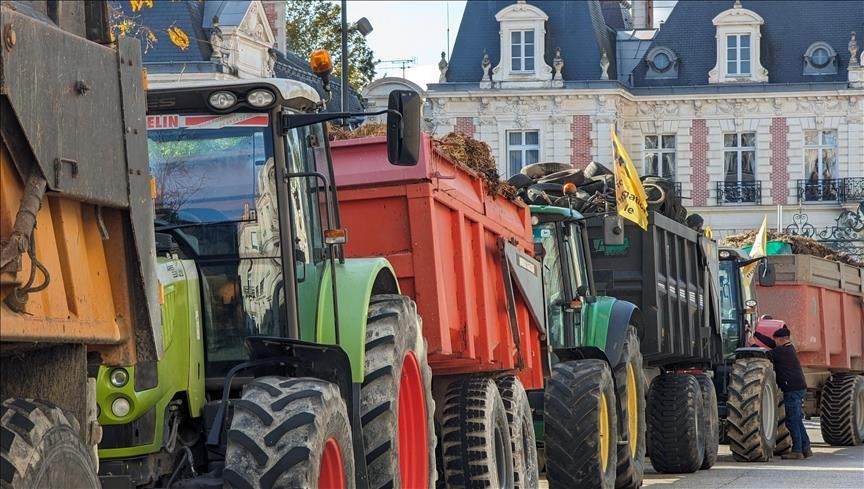 France calls for EU revisions to Mercosur trade deal with South American states amid farmer protests