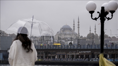 AKOM'dan İstanbul için kuvvetli rüzgar ve sağanak uyarısı 