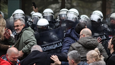 Drugi dan protestne blokade suda i tužilaštva u Novom Sadu: Okršaj poslanika i odbornika s policijom od jutarnjih sati